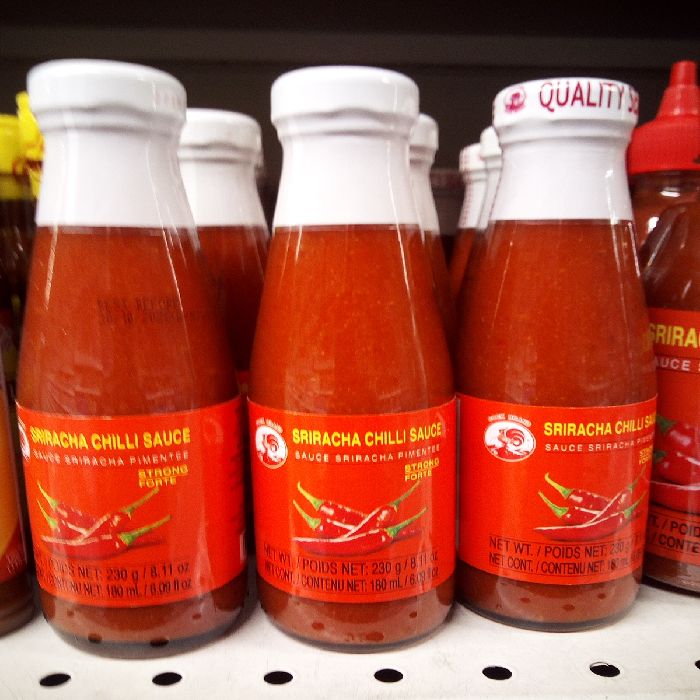 COCK SRIRACHA CHILLI SAUCE STRONG24X230G