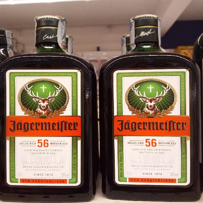 JAGERMEISTER AMARO 35 ML.700