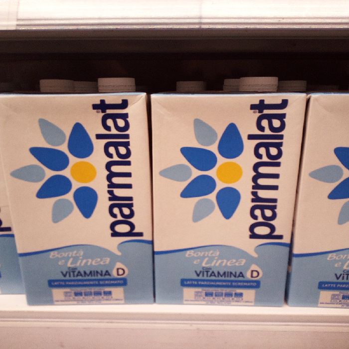 PARMALAT LATTE PARZ.SCREM.TETR