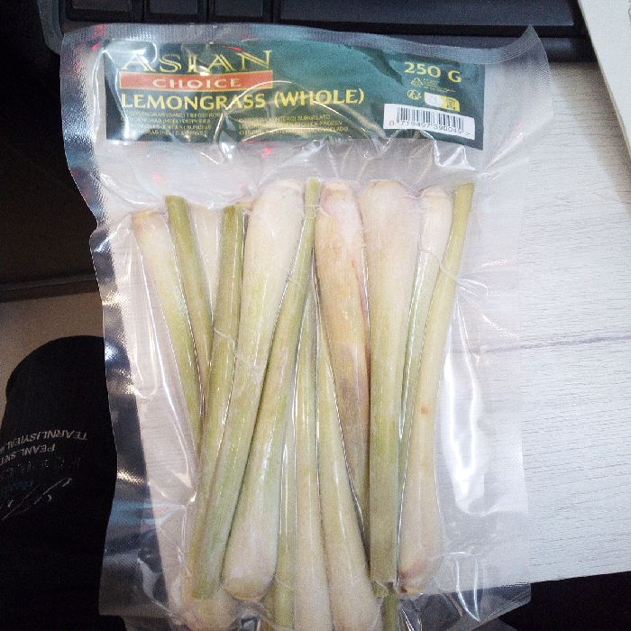 ASIAN CHOICE LEMONGRASS WHOLE 250 GR