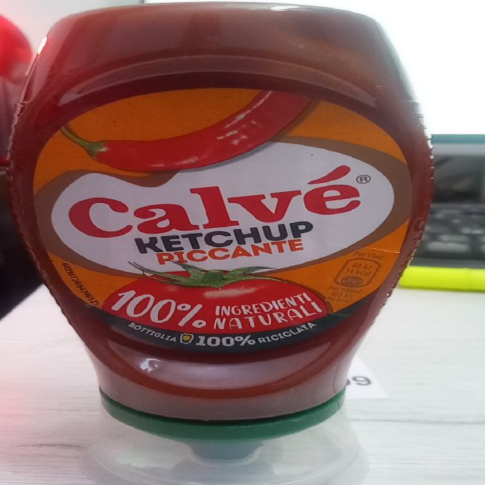 CALVE KETCHUP HOT TOP DOWN ML.